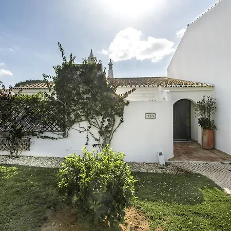 Mng Elliott55 Vale do Lobo