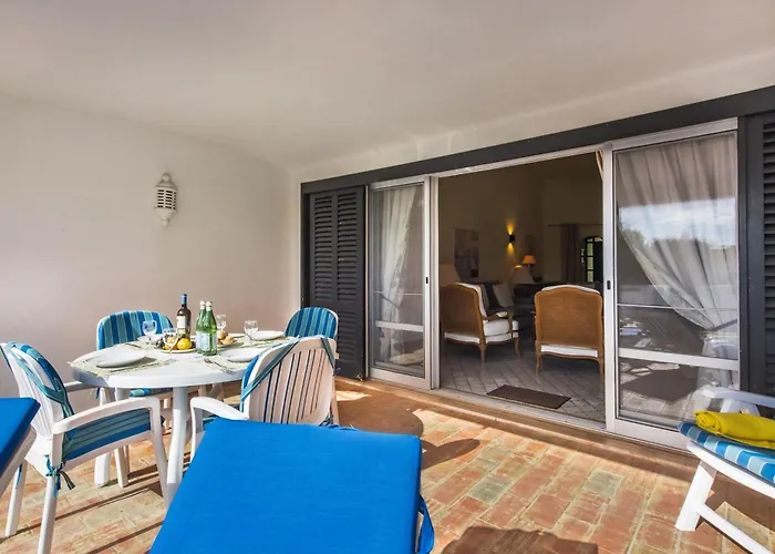 Willa Mng Elliott55 Vale do Lobo